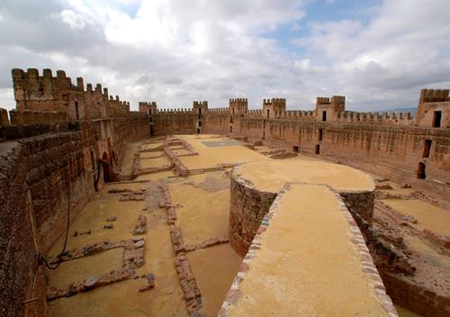 Visita Castillo de Baños de la Encina, visitar Castillo de Baños de la Encina, entradas Castillo de Baños de la Encina, tickets Castillo de Baños de la Encina